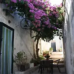 Corte Del Campanaro * Ugento