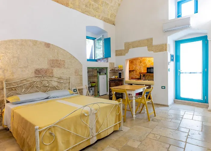 Corte Del Campanaro * Ugento