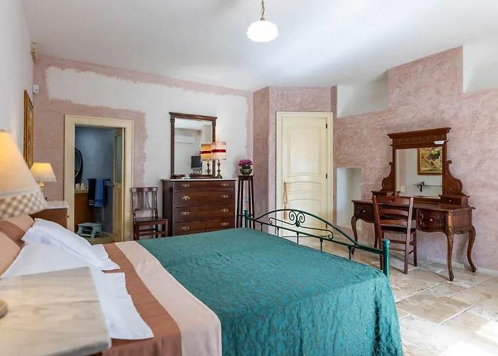 Corte Del Campanaro * Ugento