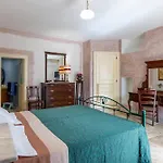 Corte Del Campanaro * Ugento